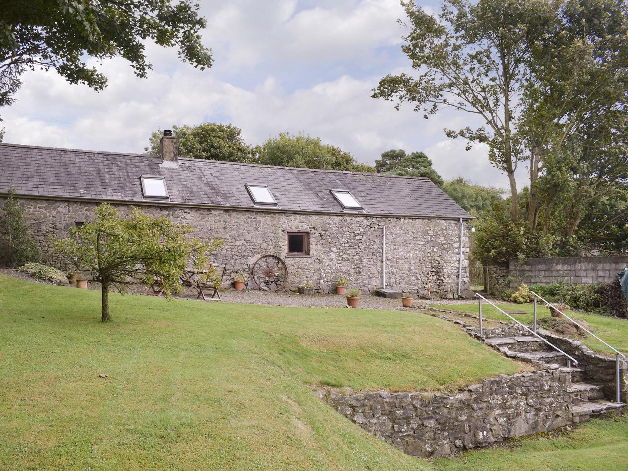 Ty Christian Villa Llwyn-Dafydd Exterior photo